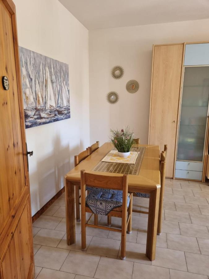 Villa Al centro del paese Santa Teresa di Gallura Esterno foto