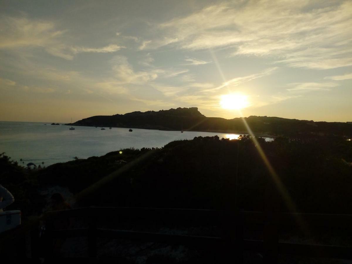 Villa Al centro del paese Santa Teresa di Gallura Esterno foto