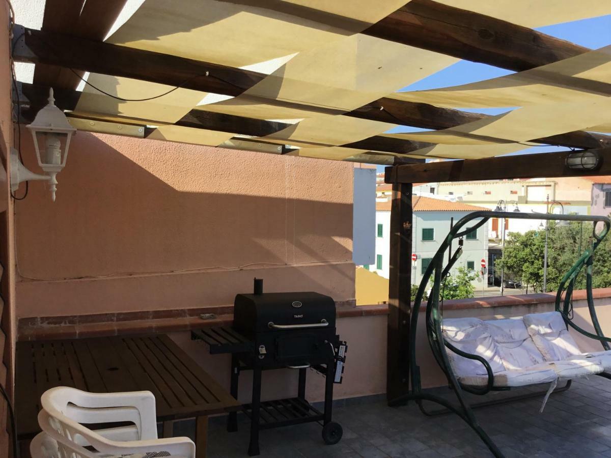 Villa Al centro del paese Santa Teresa di Gallura Esterno foto